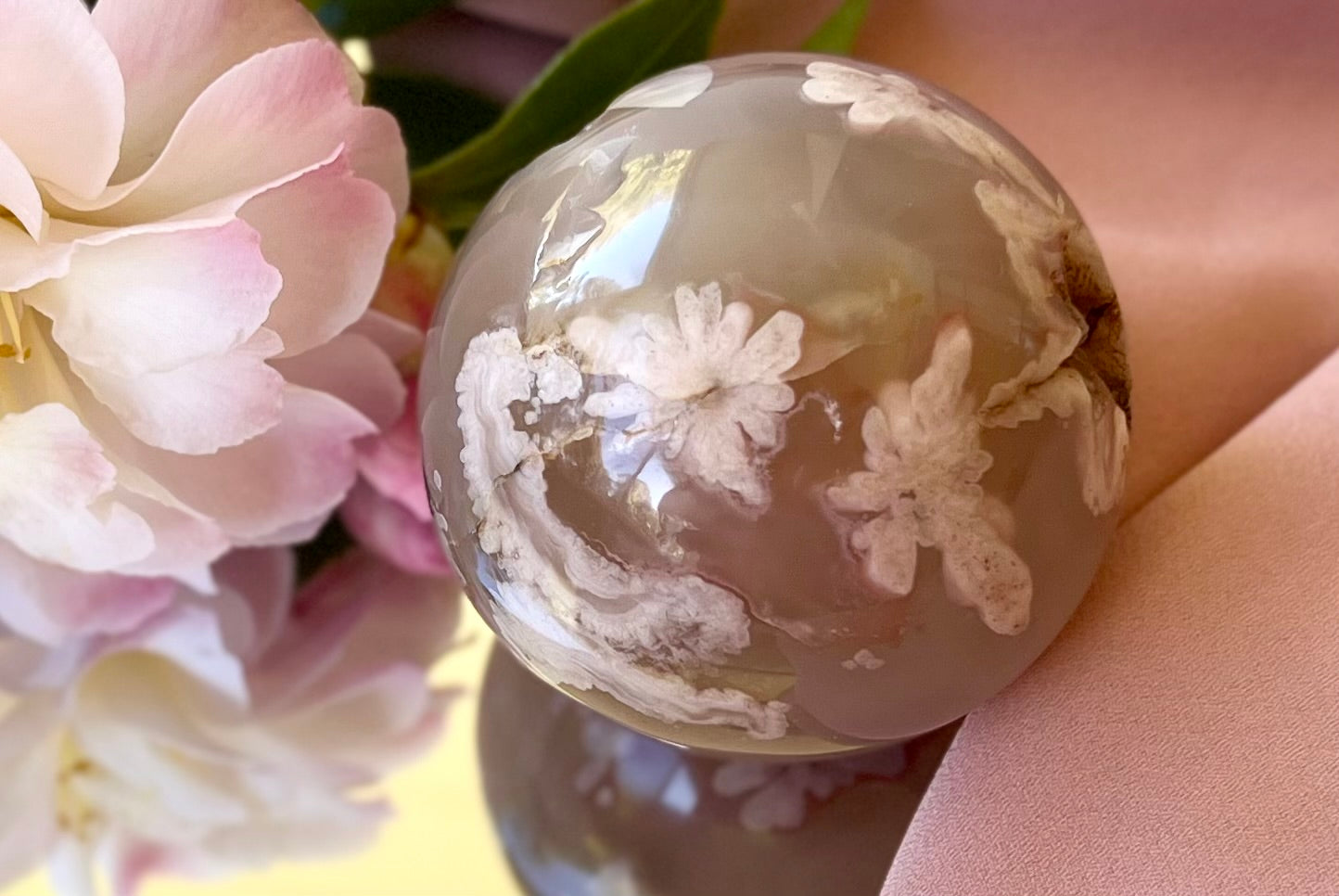 Flower Agate Crystal Sphere Carving