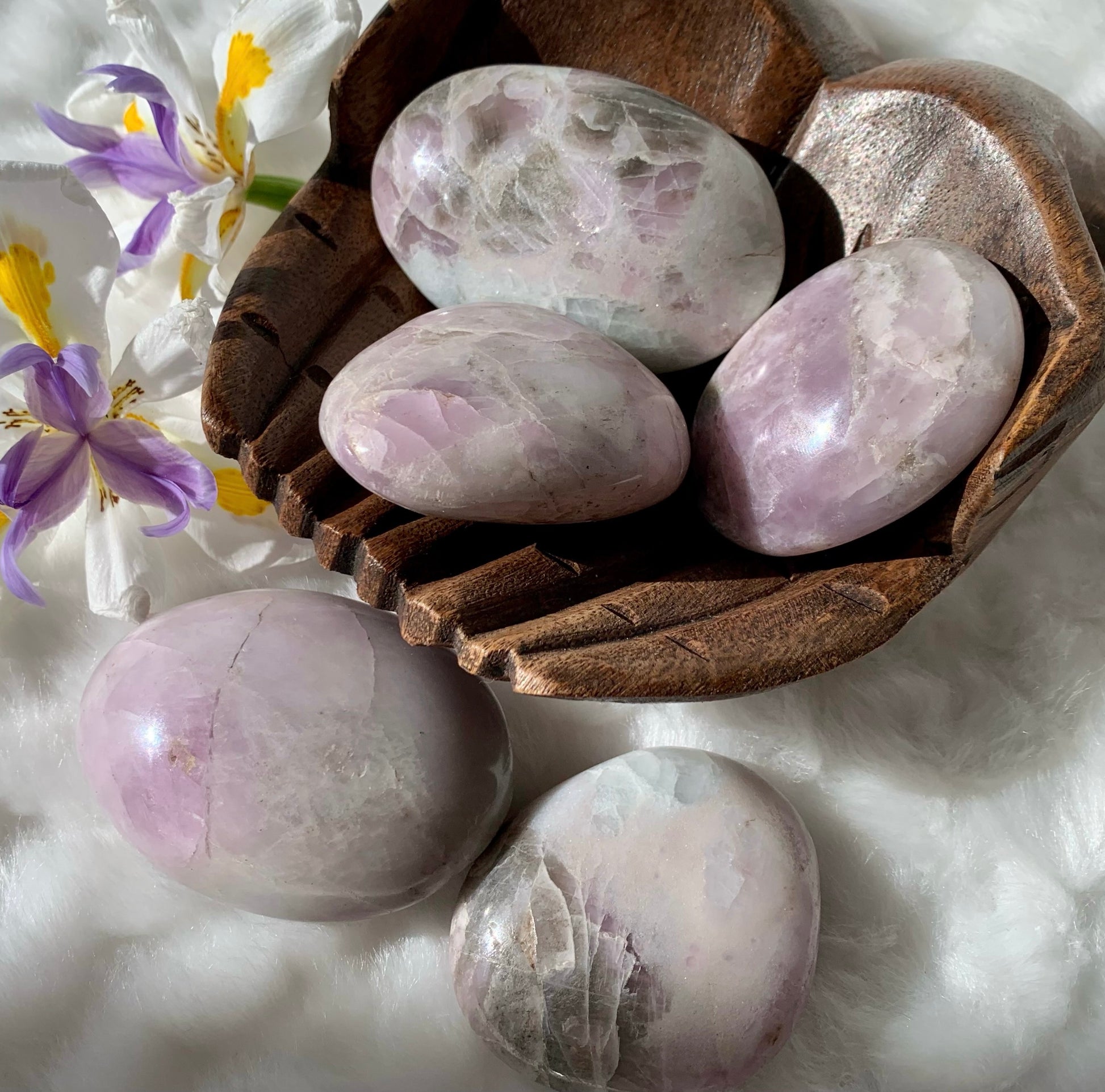 Kunzite with Aquamarine Crystal Palm Stone